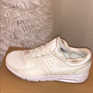 COMMENT & OFFER FOR PRICE DROP⬇️⬇️😊